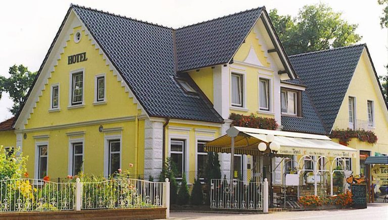 Landhaus Tewel – Heidehotel & Restaurant: Gemütliche Landhausatmosphäre