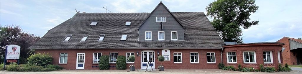 Meyer’s Gasthof – regionale Küche und gemütlicher Biergarten in Bothel – Foto 1